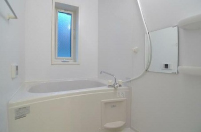 【浴室】 | 永福町テラス | 追い焚き機能付きバス。