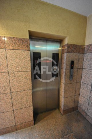 ラ・トゥール　九条北小学校の内装|ラ・トゥール　エレベーター