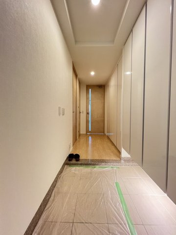 アーバンエース五条公園パルの玄関|別室参考写真