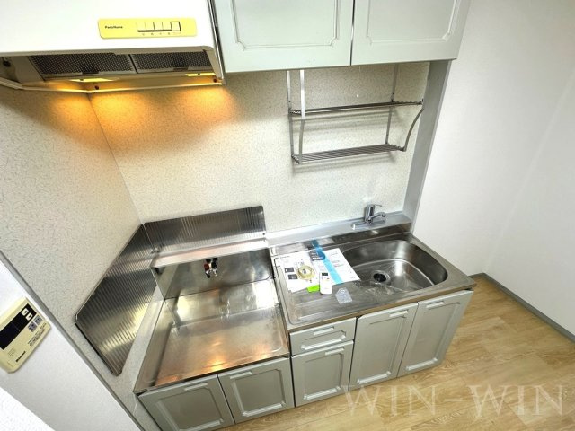 ウィンディア藤のキッチン|イメージ（同建物内別部屋の写真です）