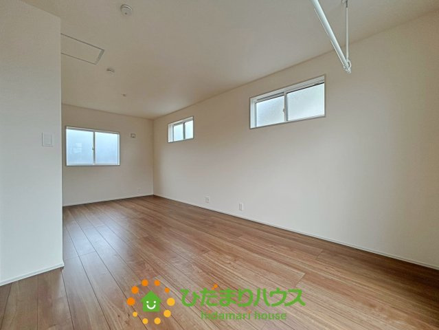 幸手市緑台１丁目６期　新築一戸建て　03の寝室
