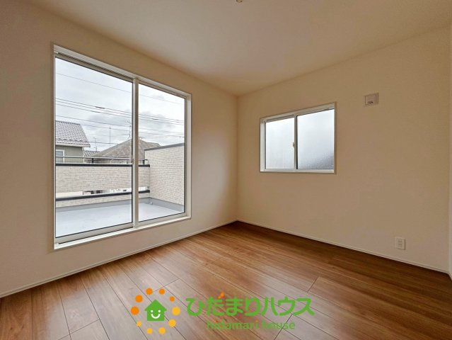 幸手市緑台１丁目６期　新築一戸建て　03の洋室