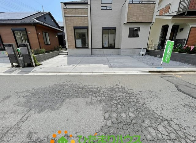 幸手市緑台１丁目６期　新築一戸建て　03の駐車場|2026/09/27　撮影