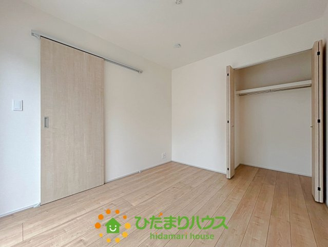 幸手市緑台１丁目６期　新築一戸建て　02の収納