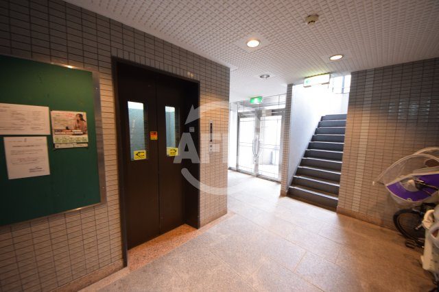 戎フルール谷九　生魂小学校区のロビー|戎フルール谷九　ロビー