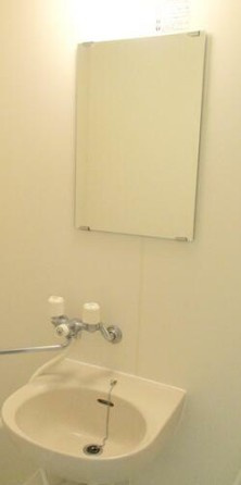 クレール桜川の洗面所