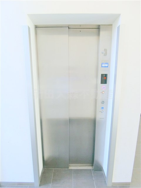 イプセ多摩川緑地のその他共用部分|エレベーター