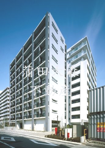 イプセ多摩川緑地の外観|2007年2月築　RC鉄筋コンクリート造地上10階建て1R～2LDK総戸数64戸のデザイナーズマンション　東京都大田区南六郷3丁目　京浜急行本線雑色駅最寄りの人気賃貸物件
