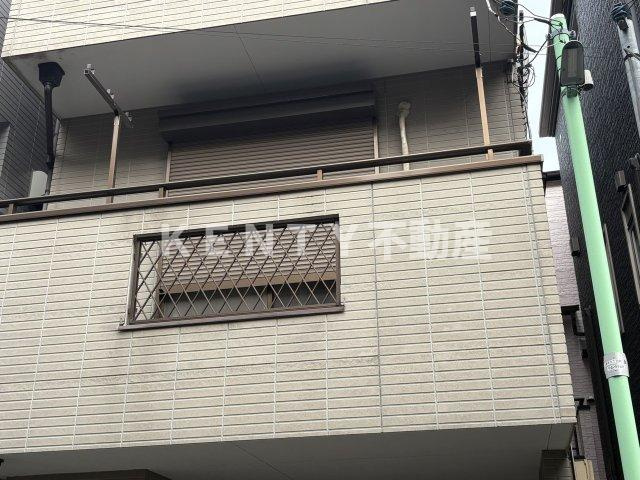 【バルコニー】 | 大森北４丁目戸建 | 暖かな日差しのふりそそぐバルコニー