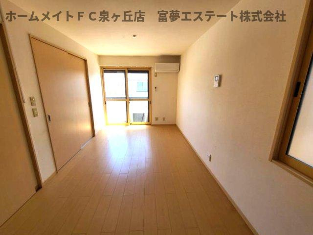 モアエクレールB棟の居間・リビング