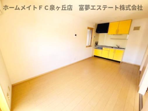 モアエクレールB棟の居間・リビング