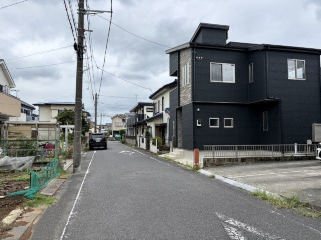 【前面道路含む現地写真】 | 久喜市久喜東5丁目　中古戸建