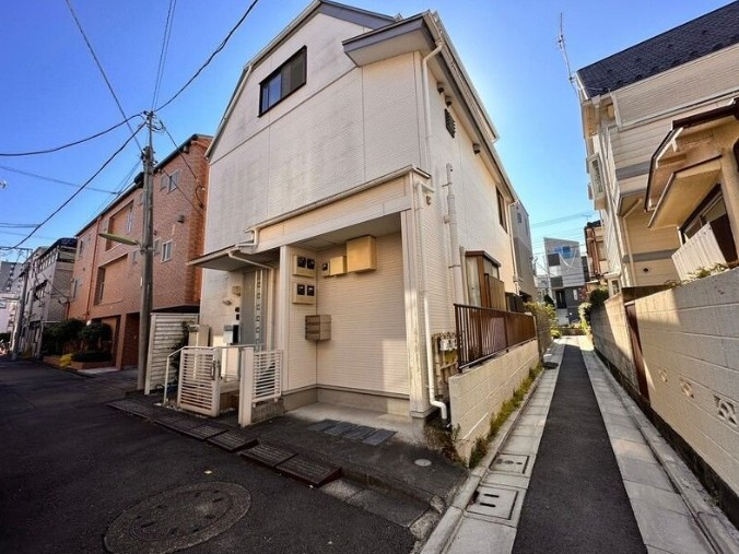 クヒオNAKANOBUの外観