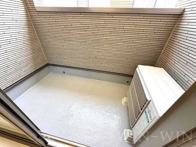 シダーコート Bのバルコニー