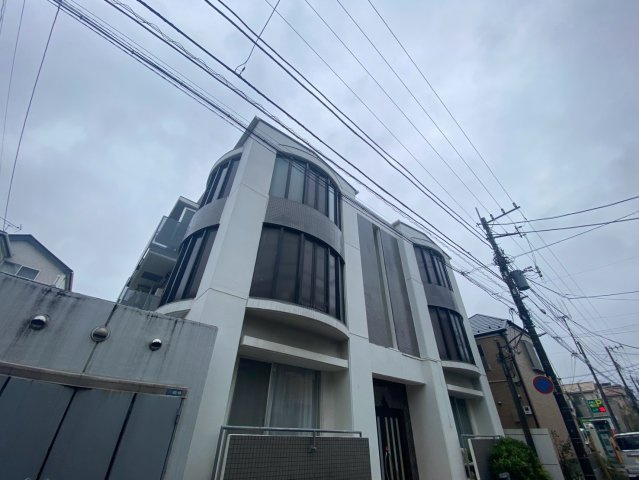 市川市欠真間２丁目の店舗事務所