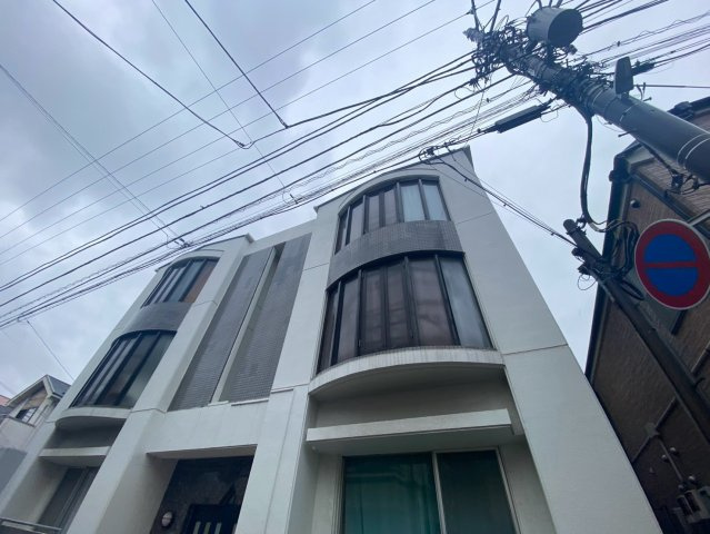 市川市欠真間２丁目の店舗事務所の外観