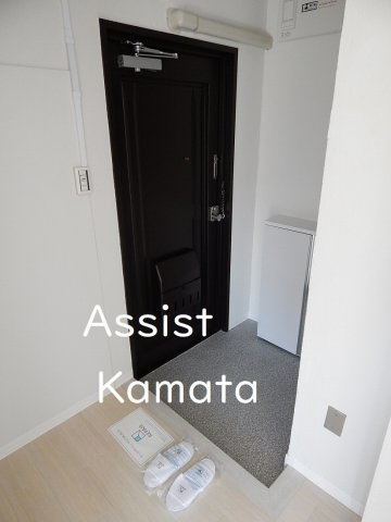 高津マンションの玄関