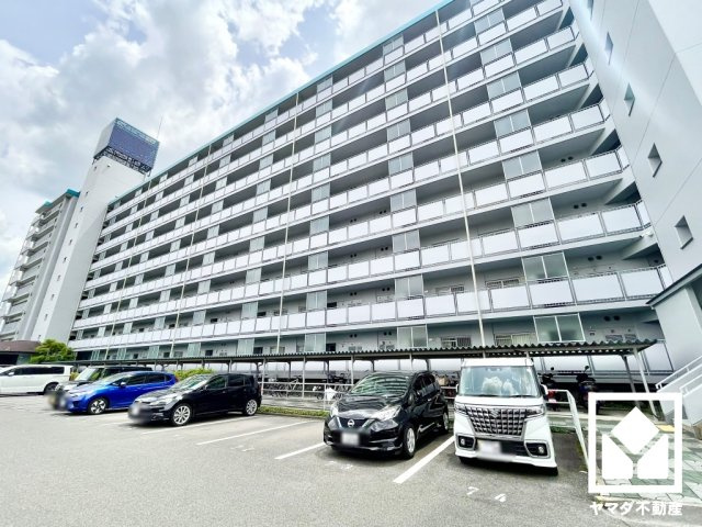 ハイム伏見Ｂ棟の外観