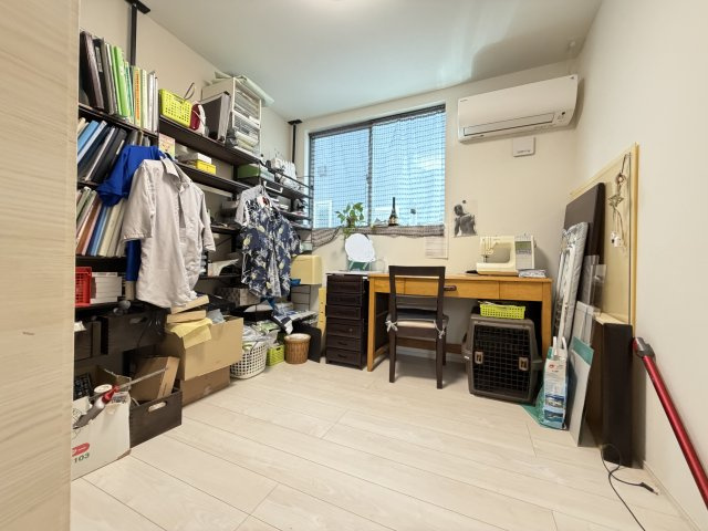 読谷村高志保　（3LDK中古戸建）の洋室|洋室5.23帖+収納付き♪
