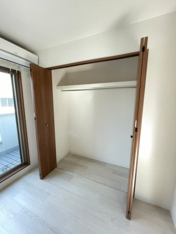 大阪市城東区野江２丁目のアパートの収納