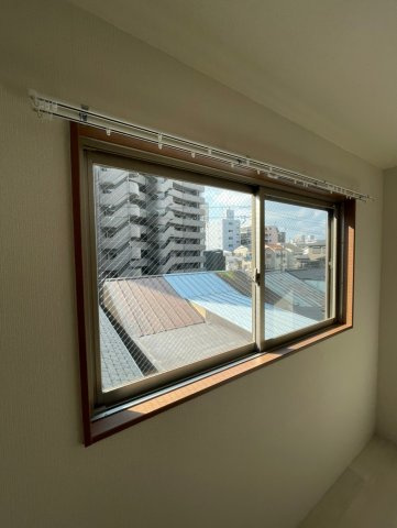 大阪市城東区野江２丁目のアパートのエントランス