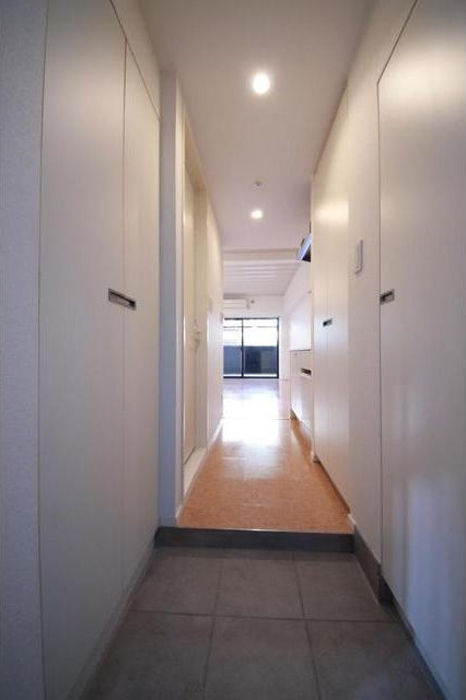 イプセ蒲田WESTの玄関