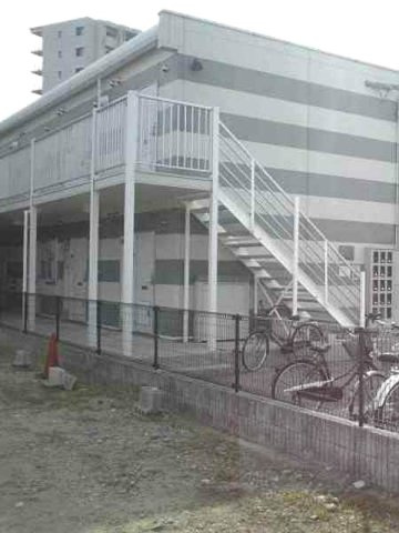 【玄関】 | レオパレスオルペミ | 備品や設備仕様は号室等により異なります現地をご確認下さい。