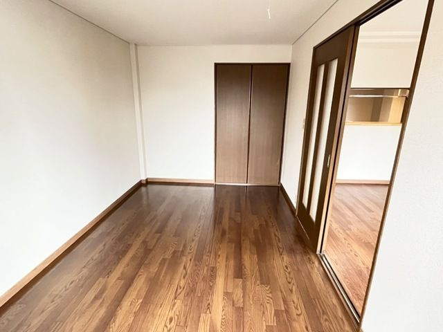 エクセル９の洋室