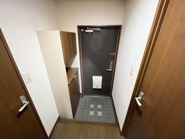 エクセル９の玄関