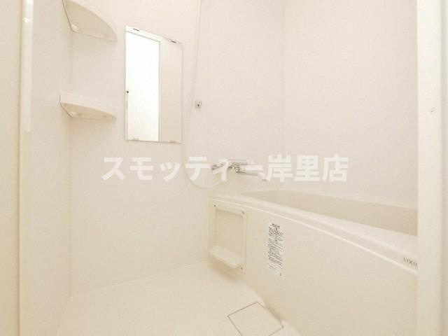 みおつくし岸里Ⅲの浴室
