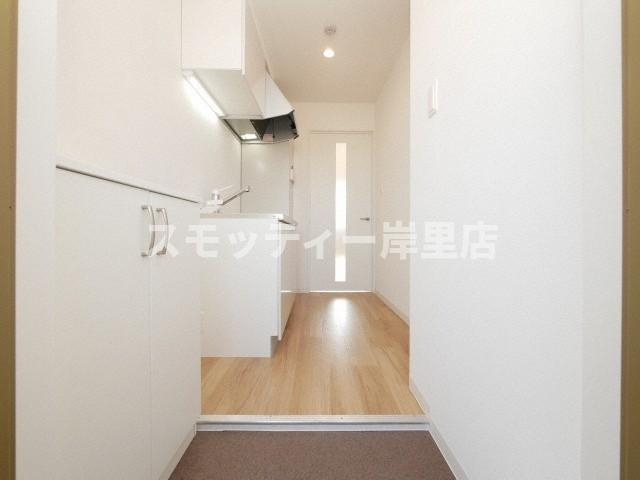 みおつくし岸里Ⅲの玄関