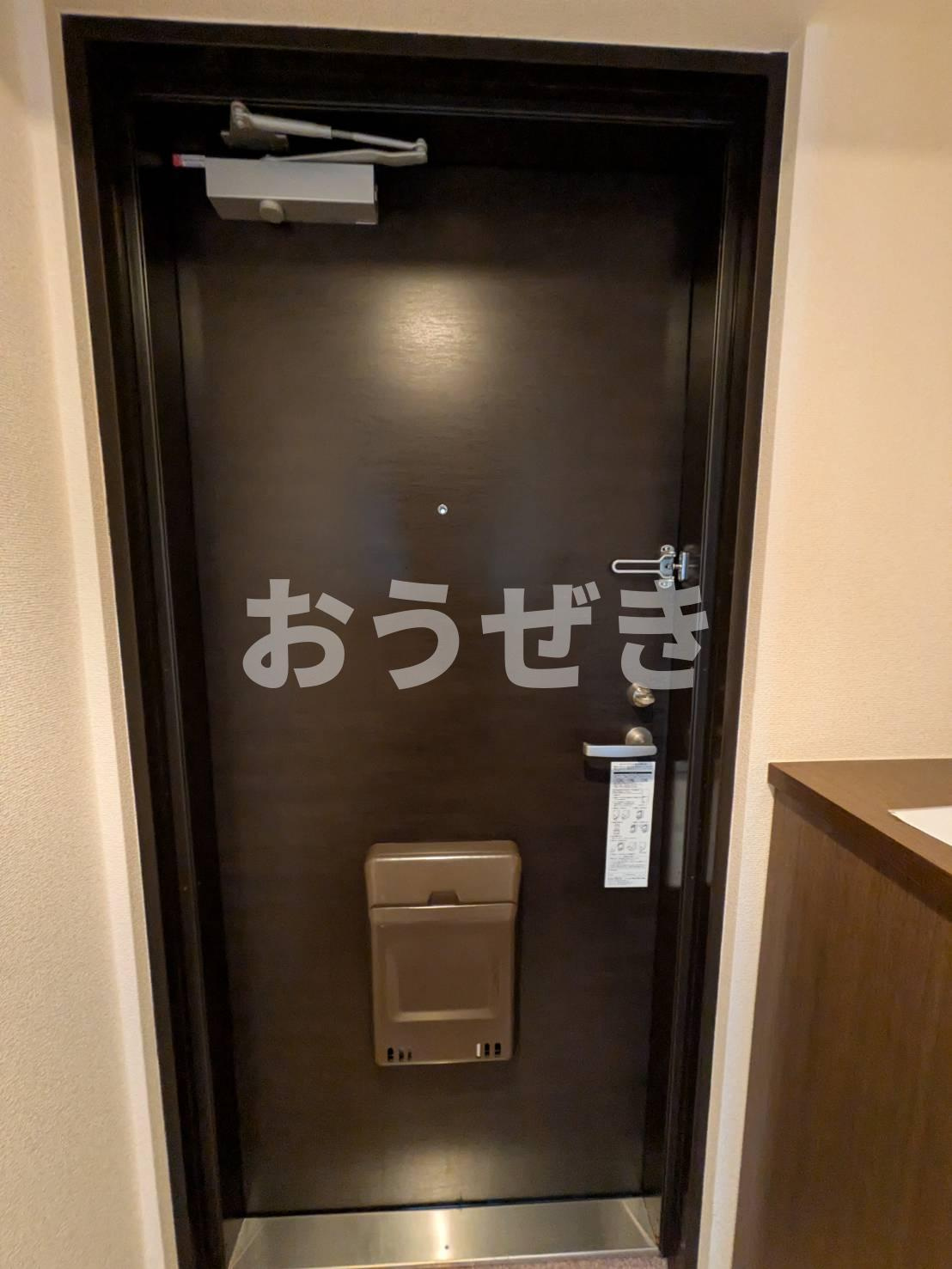 ガーデンシティ金沢文庫の玄関