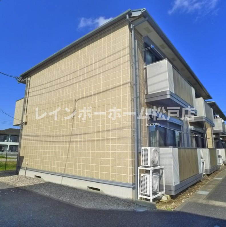 シャンス手数料（賃料の1.10ヵ月）の50％OFF対象物件！の外観|きれいな外観です