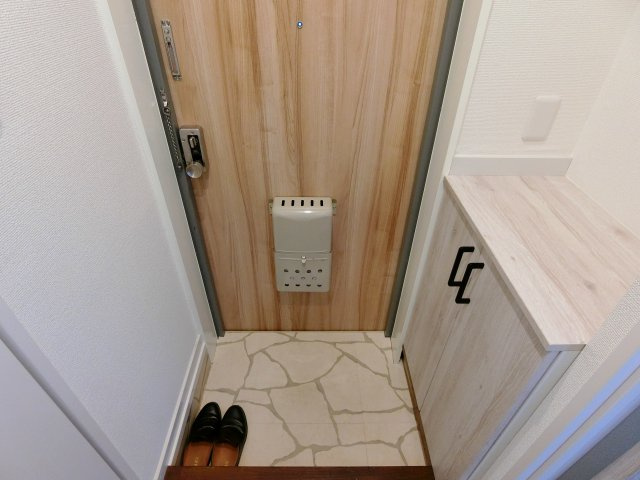 アリエッタ西立川の玄関|※別部屋のイメージ写真です。