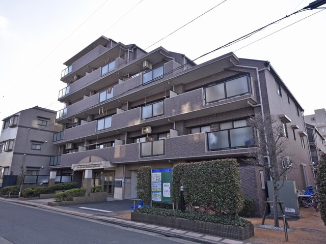 ライオンズマンション東葛西壱番館（2階部分）／仲介手数料無料／新規フルリノベーションの外観