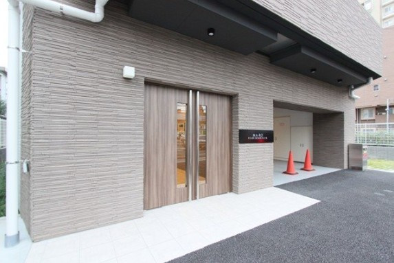 マーロ府中レジデンス♯Rのエントランス