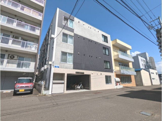 ミラネーゼ大通東　南館