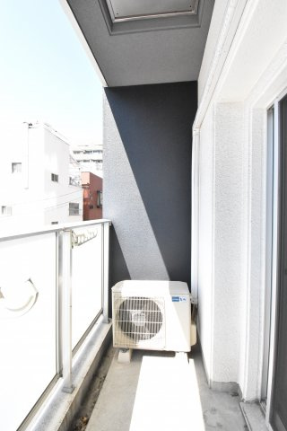 【バルコニー】 | フロンティアテラス難波南