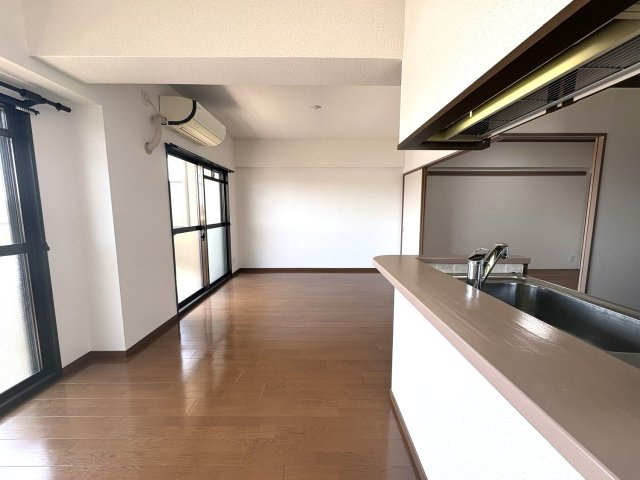 宝マンション滝ノ水第三の居間・リビング