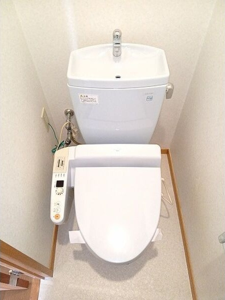 スカイフラット名古屋のトイレ