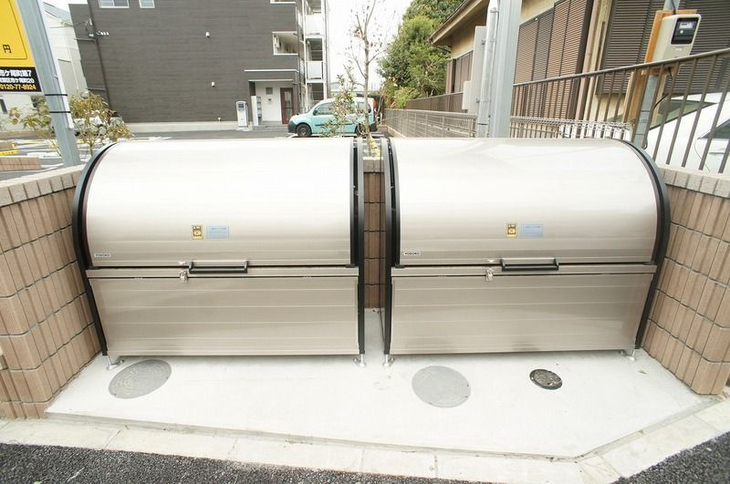 リブリ・Prurlionの設備