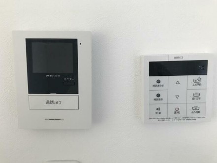 【セキュリティ】 | VILLA　NISHIEIFUKU | TVモニター付きインターホン。