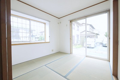 メゾネット花尻の和室