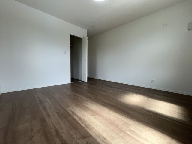 横溝貸家の洋室