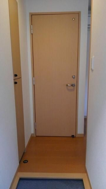 サンライズ向原の玄関