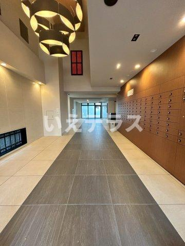 エステムコート神戸湊町のロビー