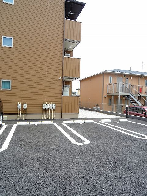 カルフールの駐車場