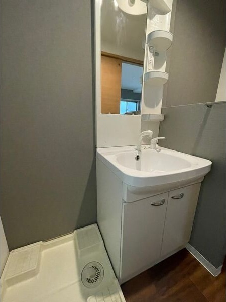 Fmaison北加賀屋III番館の洗面所