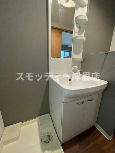 Fmaison北加賀屋III番館の洗面所