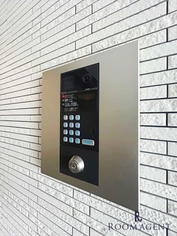スカイコート千代田のエントランス